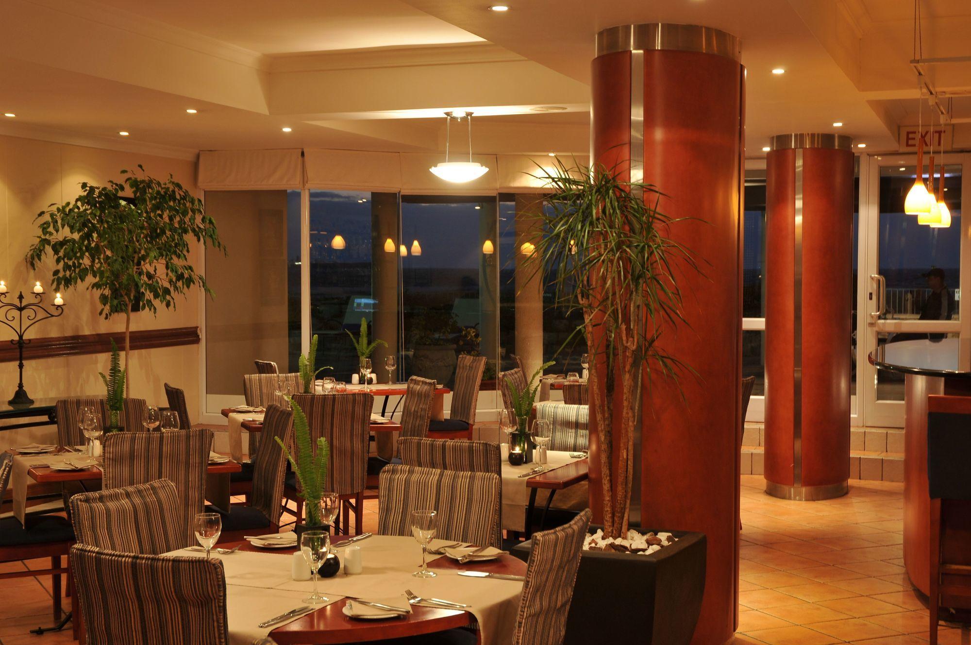 Cape Town Beachfront Apartments At Leisure Bay Exterior foto